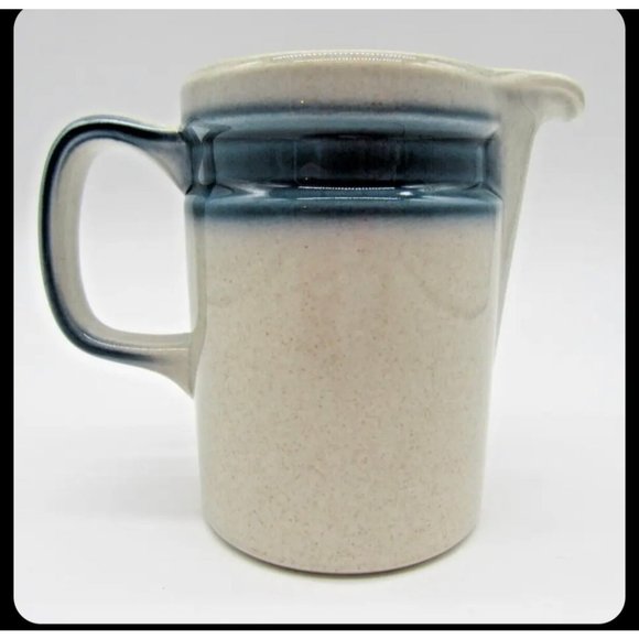 Vintage Wedgewood Blue Pacific Creamer Stoneware England Blue Rim with 4 matchin - Picture 5 of 8